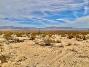 80767 29 Palms 29 Palms CA 92277 | MLS #JT26208014 45 MLS #JT26208014 image #0