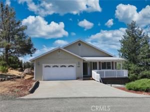 MLS #LC25190921 image #0