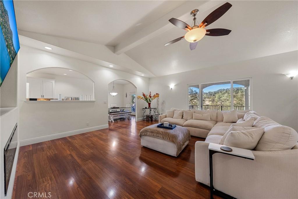 MLS #LC25249299 image #0