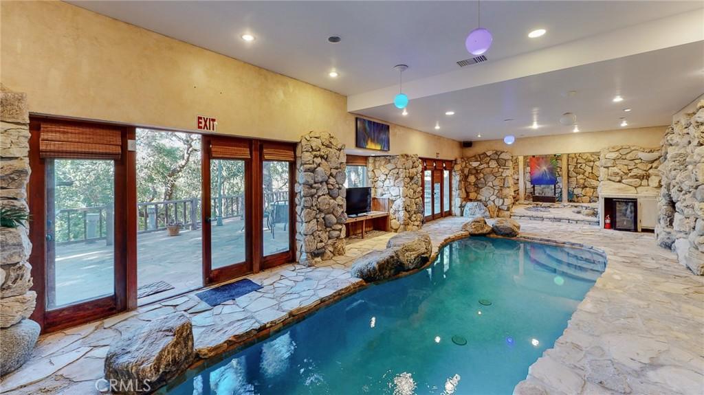 MLS #LG25269693 image #0