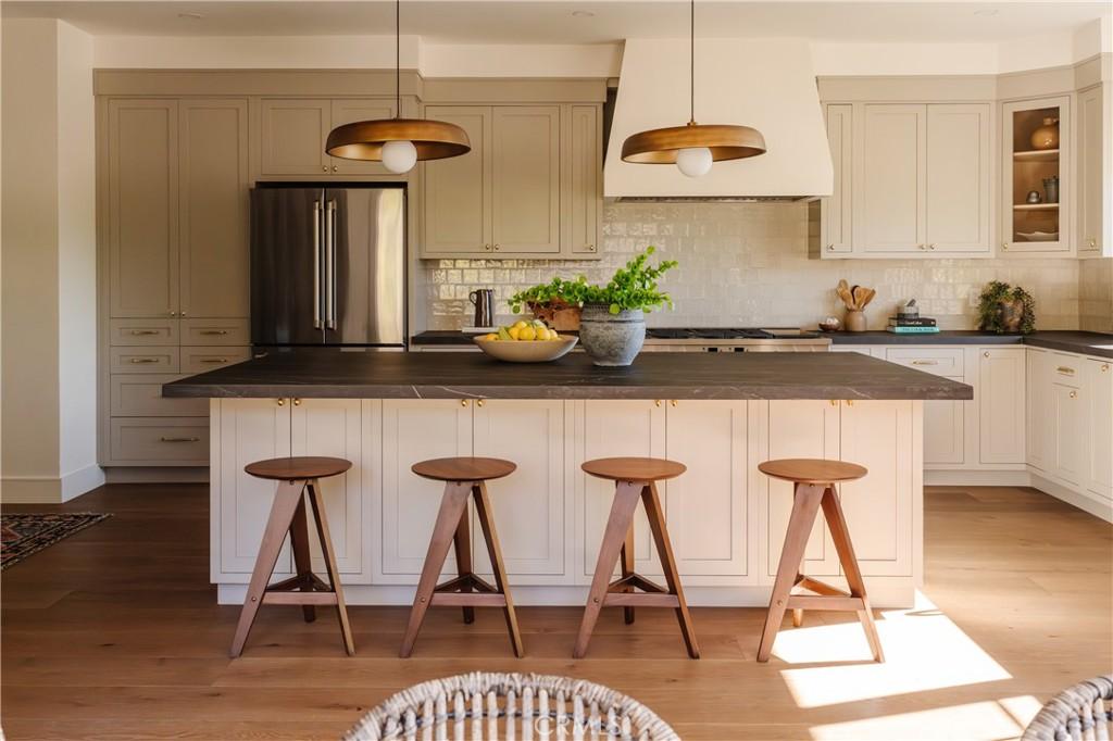 MLS #LG26005597 img 0