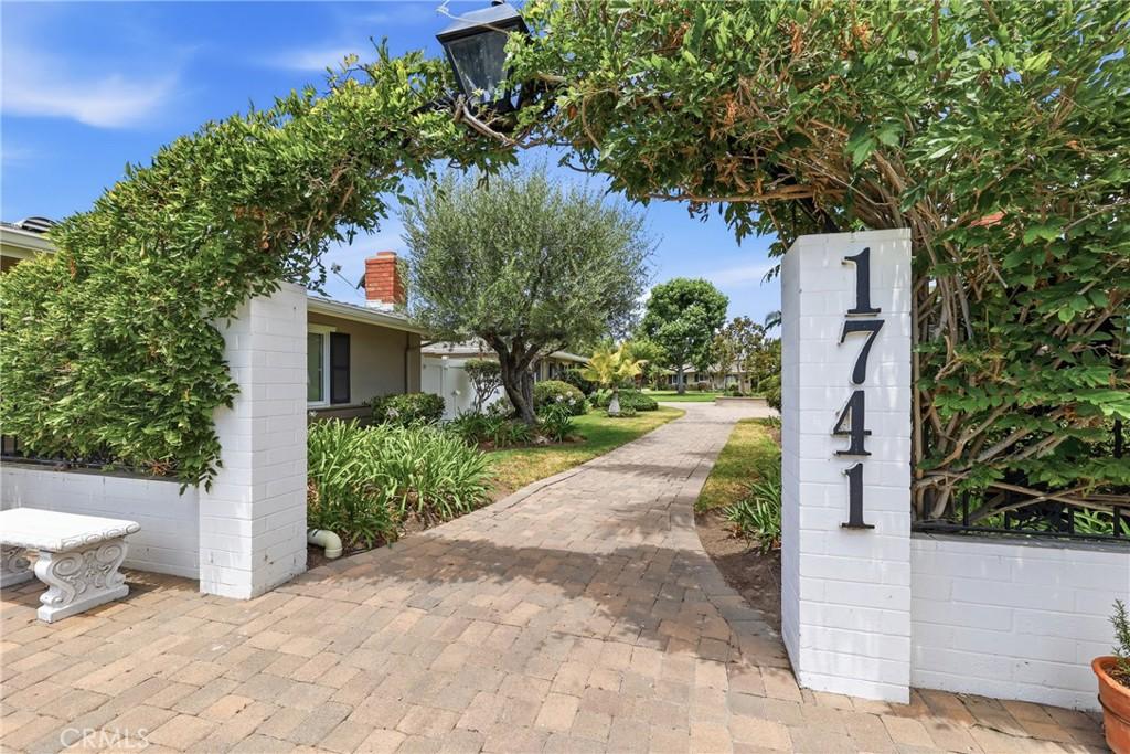 1741 Tustin AV #12C Costa Mesa CA 92627 | MLS #LG26125978 45 MLS #LG26125978 image #0