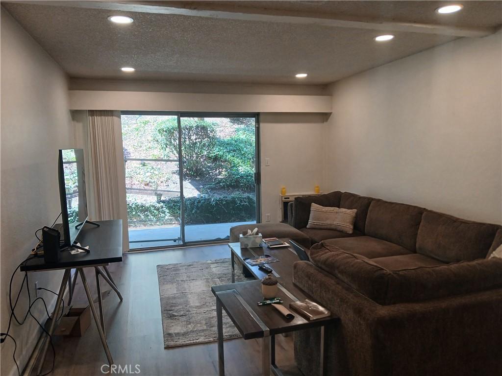 MLS #LG26180446 image #0