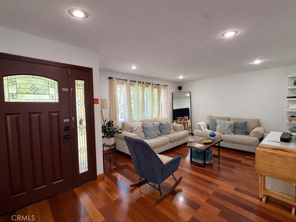 MLS #MB26069509 image #0