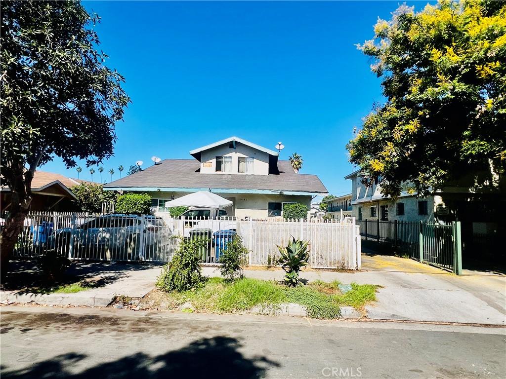1081 W 39th Los Angeles CA 90037 | MLS #MB26220143 41 MLS #MB26220143 image #0
