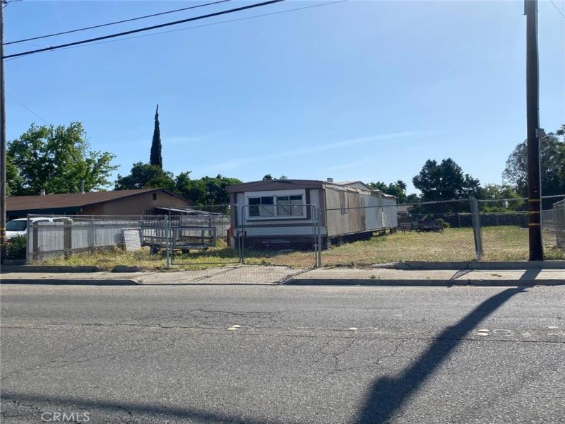 350 West S AV Turlock CA 95380 | MLS #MC25125088 5 MLS #MC25125088 image #0