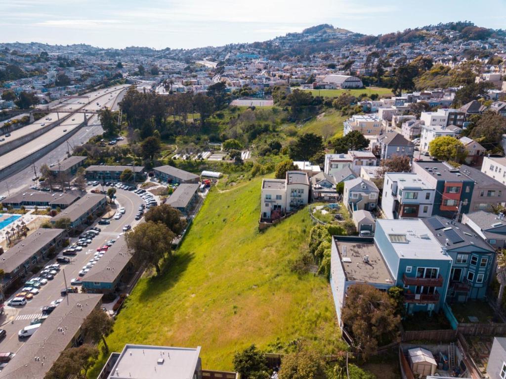 MLS #ML82000346 image #0