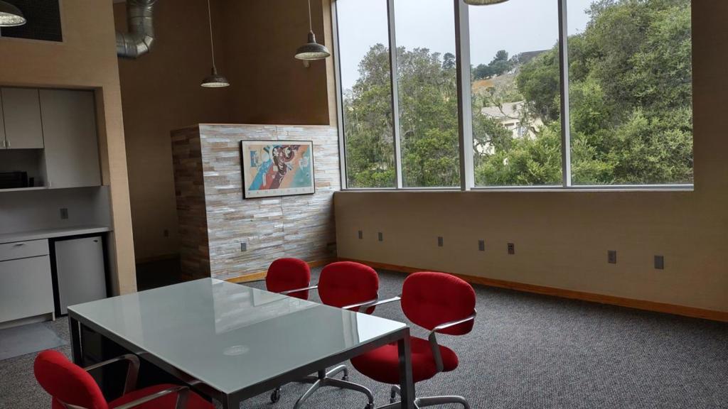 MLS #ML82004204 image #0