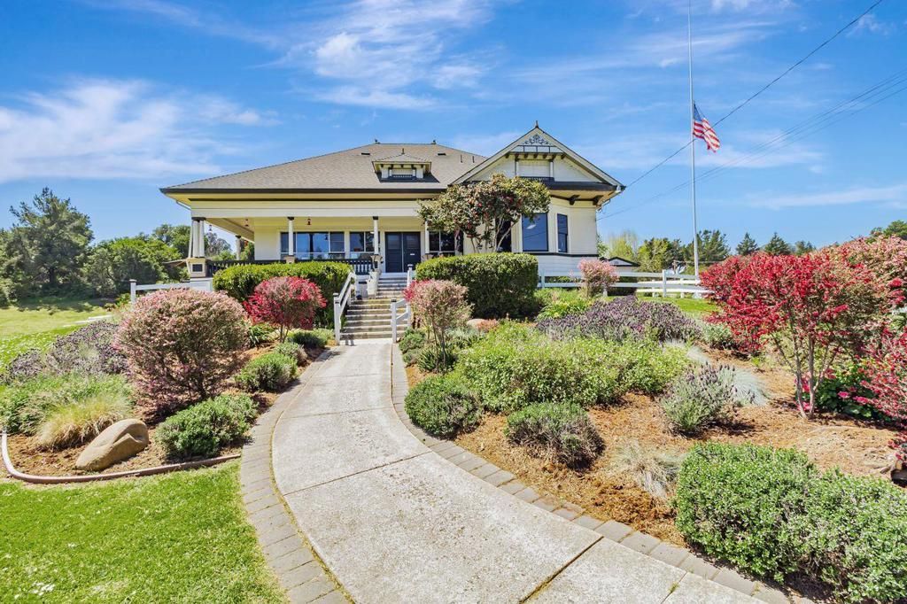 MLS #ML82004847 image #0