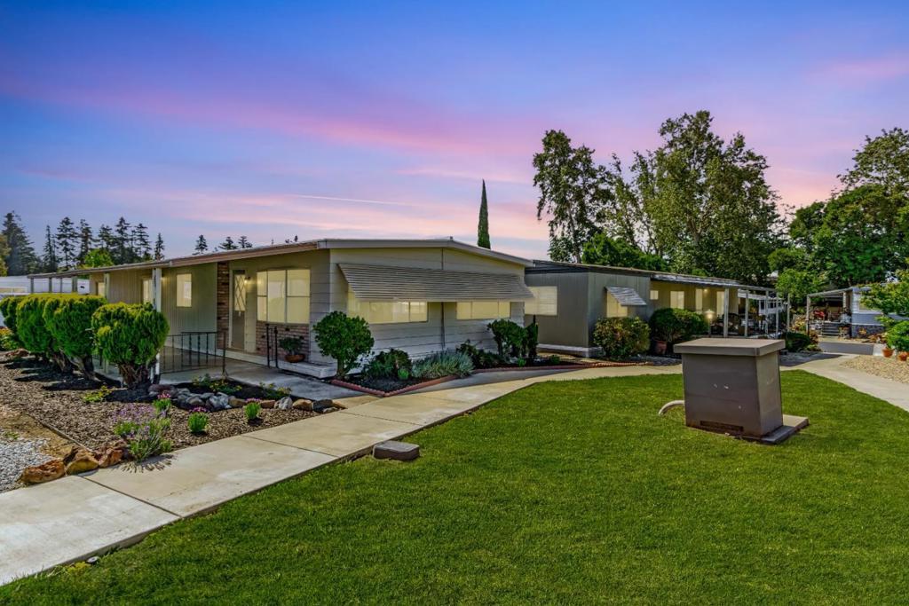 MLS #ML82008006 image #0