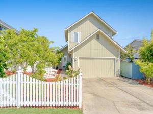 MLS #ML82008373 image #0