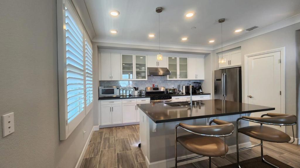 MLS #ML82010688 image #0