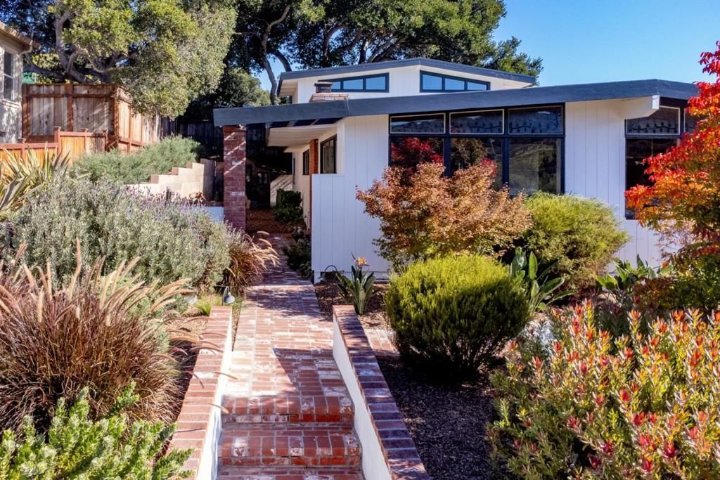 MLS #ML82013440 image #0