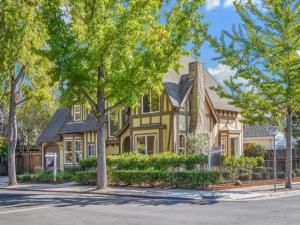 MLS #ML82013599 image #0