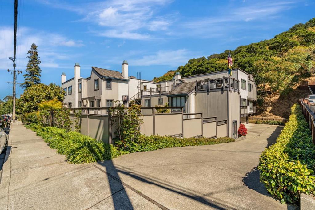 MLS #ML82014120 image #0