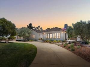 MLS #ML82016623 image #0