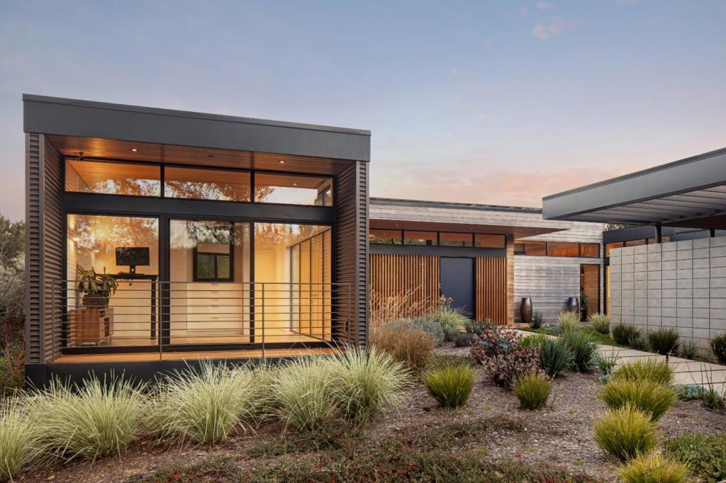 MLS #ML82018409 img 0