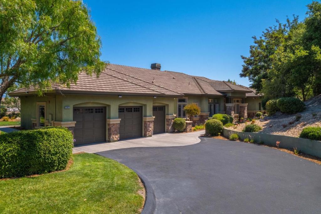 MLS #ML82018428 image #0