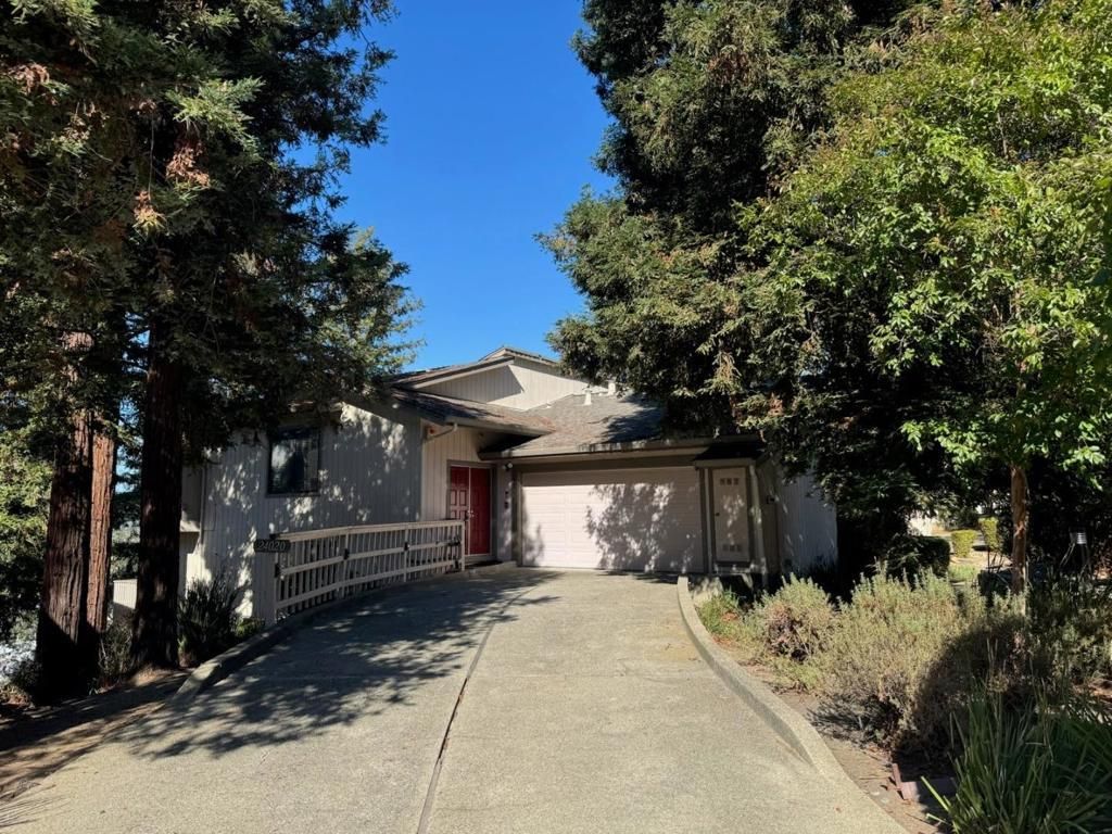 MLS #ML82018676 image #0