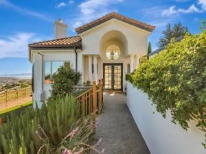 MLS #ML82019205 image #0