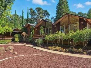 MLS #ML82020721 image #0