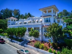 MLS #ML82020951 image #0