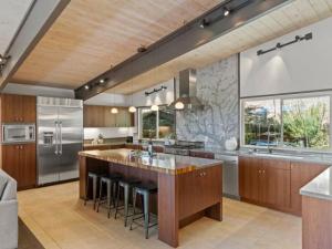 MLS #ML82021713 image #0