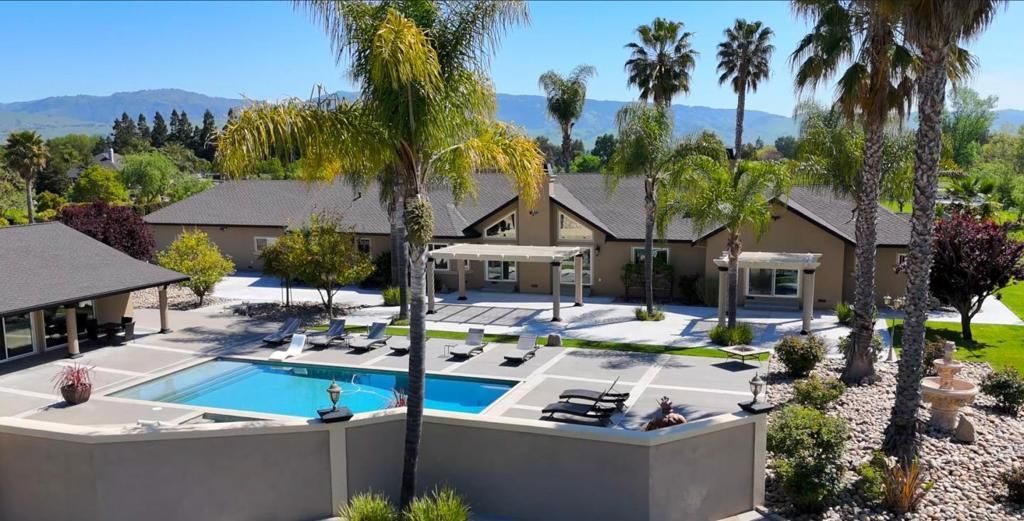 MLS #ML82021795 image #0