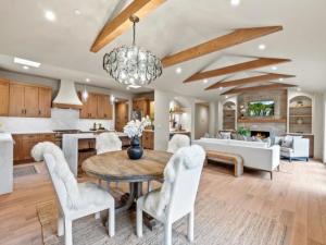 MLS #ML82022360 image #0