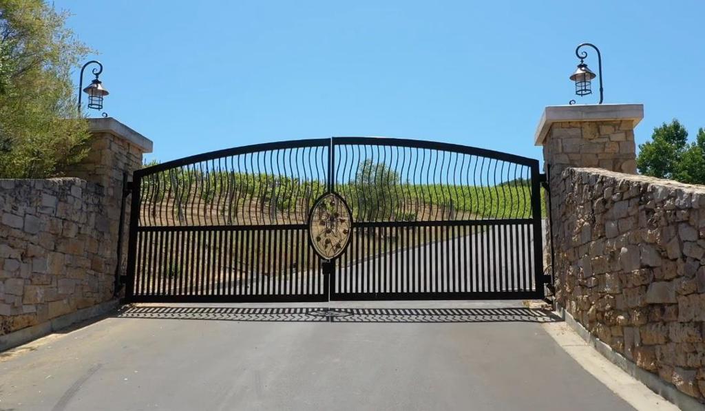 MLS #ML82023193 image #0