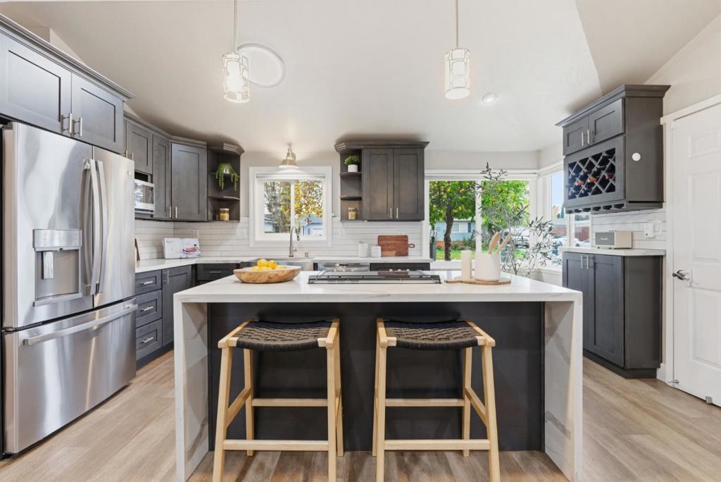 MLS #ML82024266 image #0