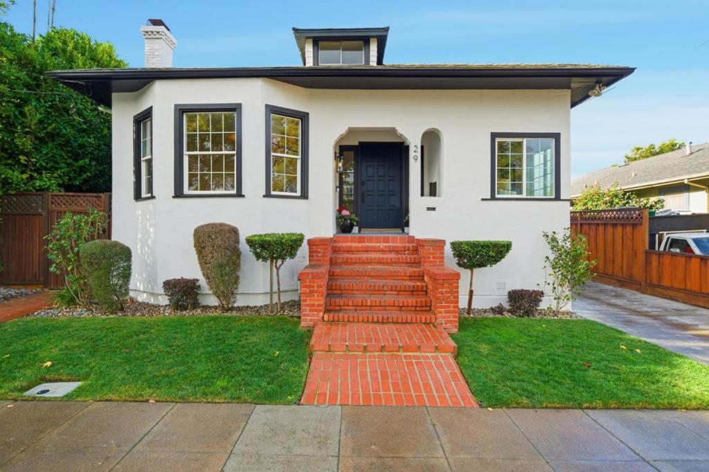 MLS #ML82026904 image #0