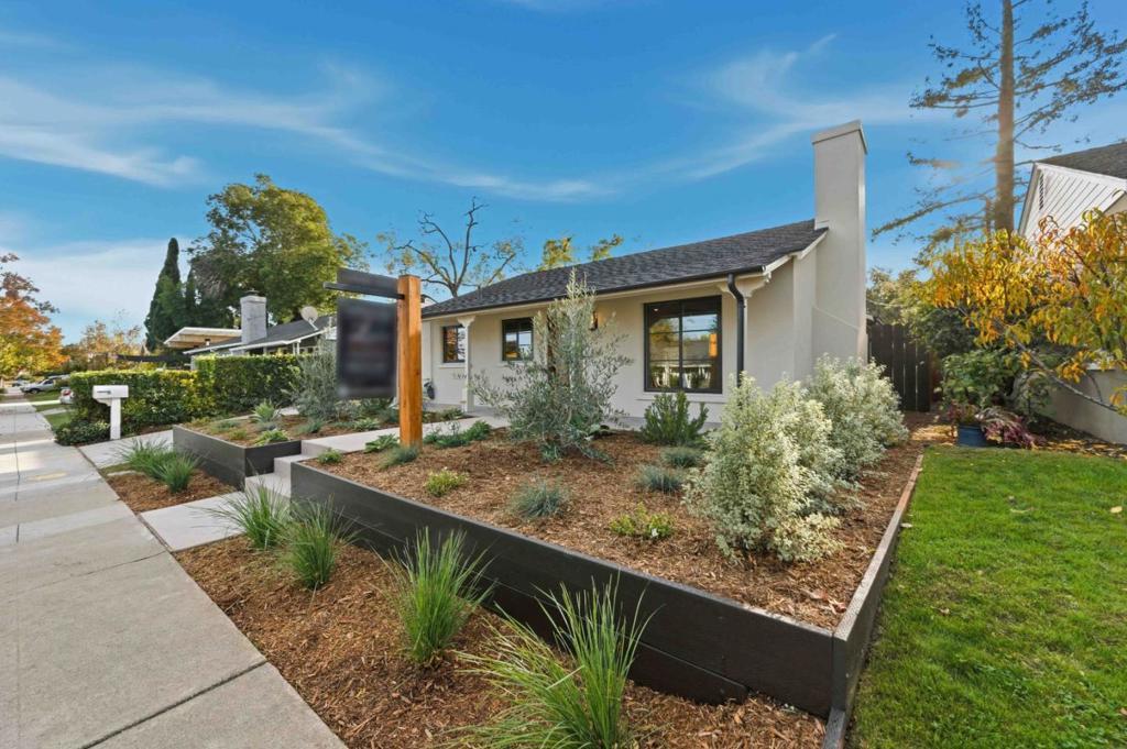 MLS #ML82027044 image #0