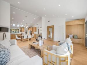 MLS #ML82027204 image #0