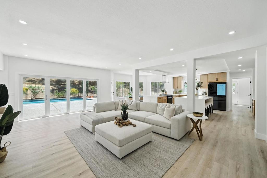 MLS #ML82027632 image #0