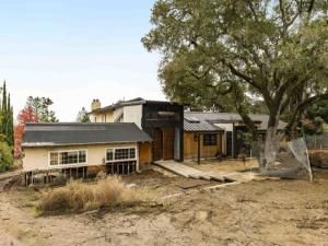 MLS #ML82027917 image #0