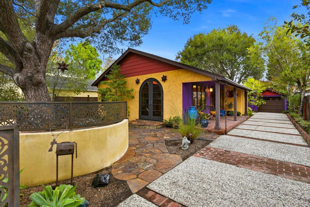 MLS #ML82028004 image #0