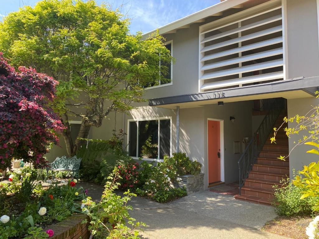 MLS #ML82028193 image #0