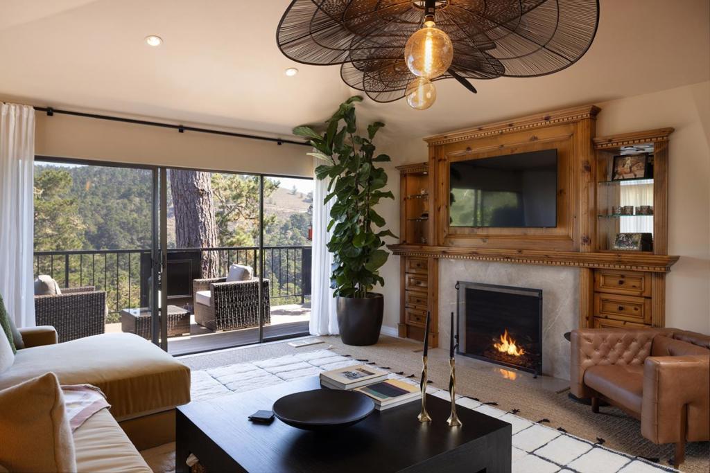 261 Del Mesa Carmel Carmel CA 93923 | MLS #ML82028604 41 MLS #ML82028604 image #0