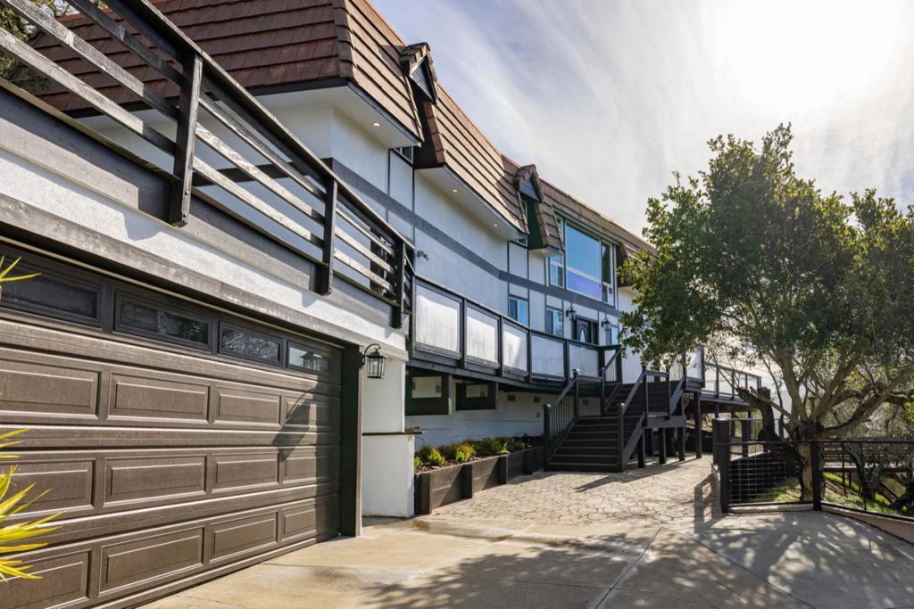 MLS #ML82028695 image #0