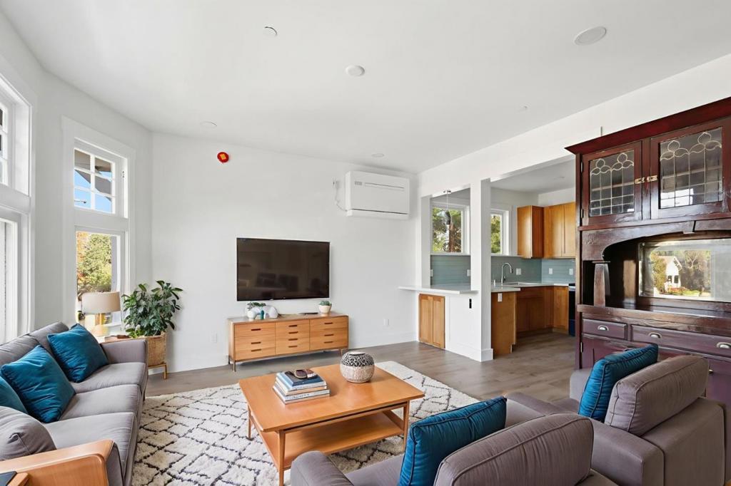 MLS #ML82028720 image #0