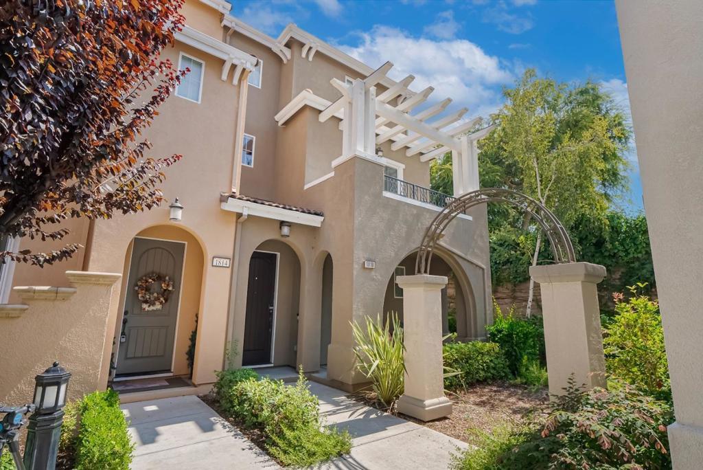 MLS #ML82029116 image #0