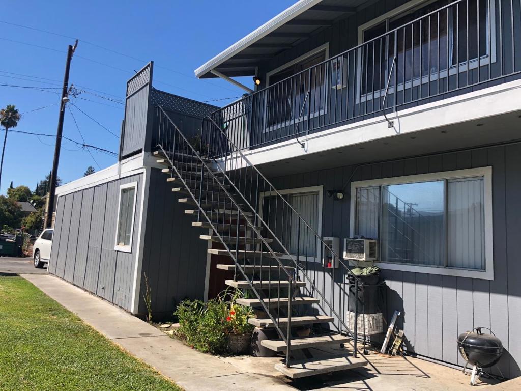 MLS #ML82029189 image #0