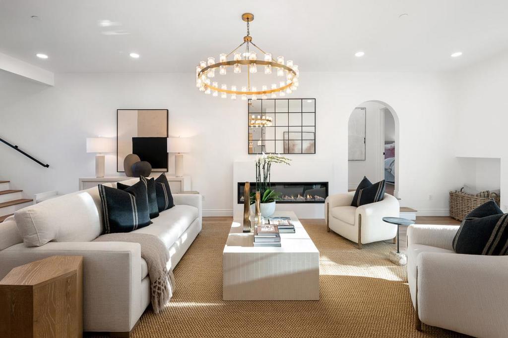 MLS #ML82029280 image #0