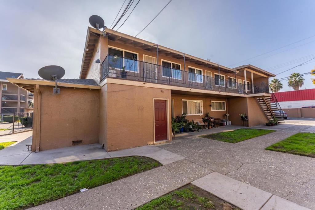 MLS #ML82029667 image #0