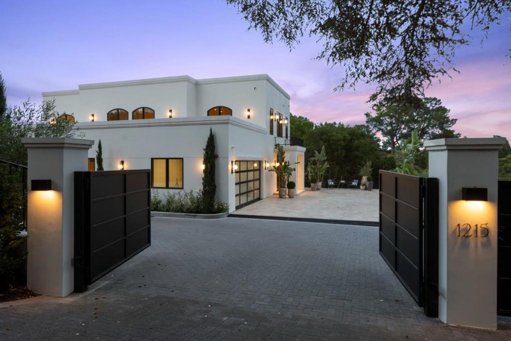 MLS #ML82032610 image #0