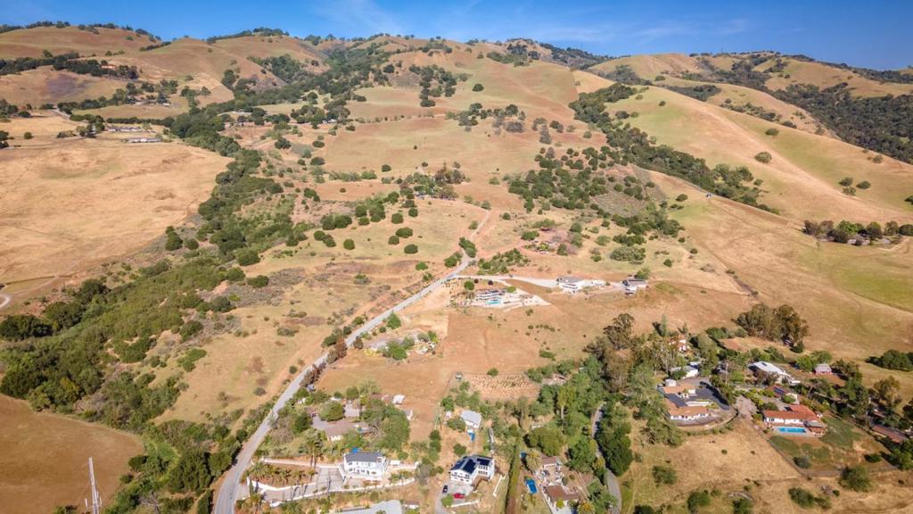 MLS #ML82040594 image #0