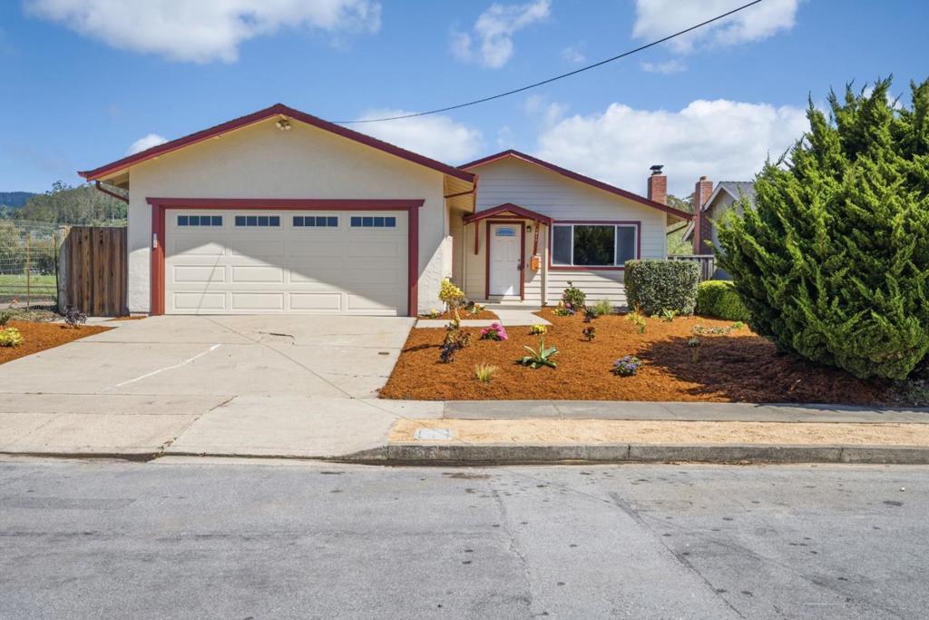 1017 Golden Gate AV Half Moon Bay CA 94019 | MLS #ML82042290 37 MLS #ML82042290 image #0