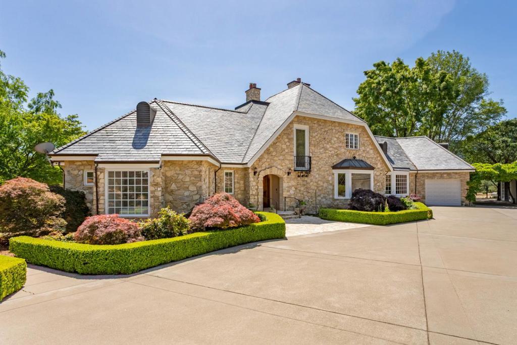 MLS #ML82044344 image #0