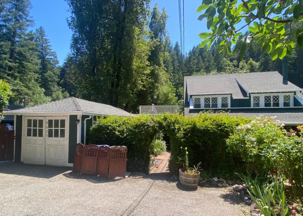 9625 Highway 9 Ben Lomond CA 95005 | MLS #ML82047939 41 MLS #ML82047939 image #0